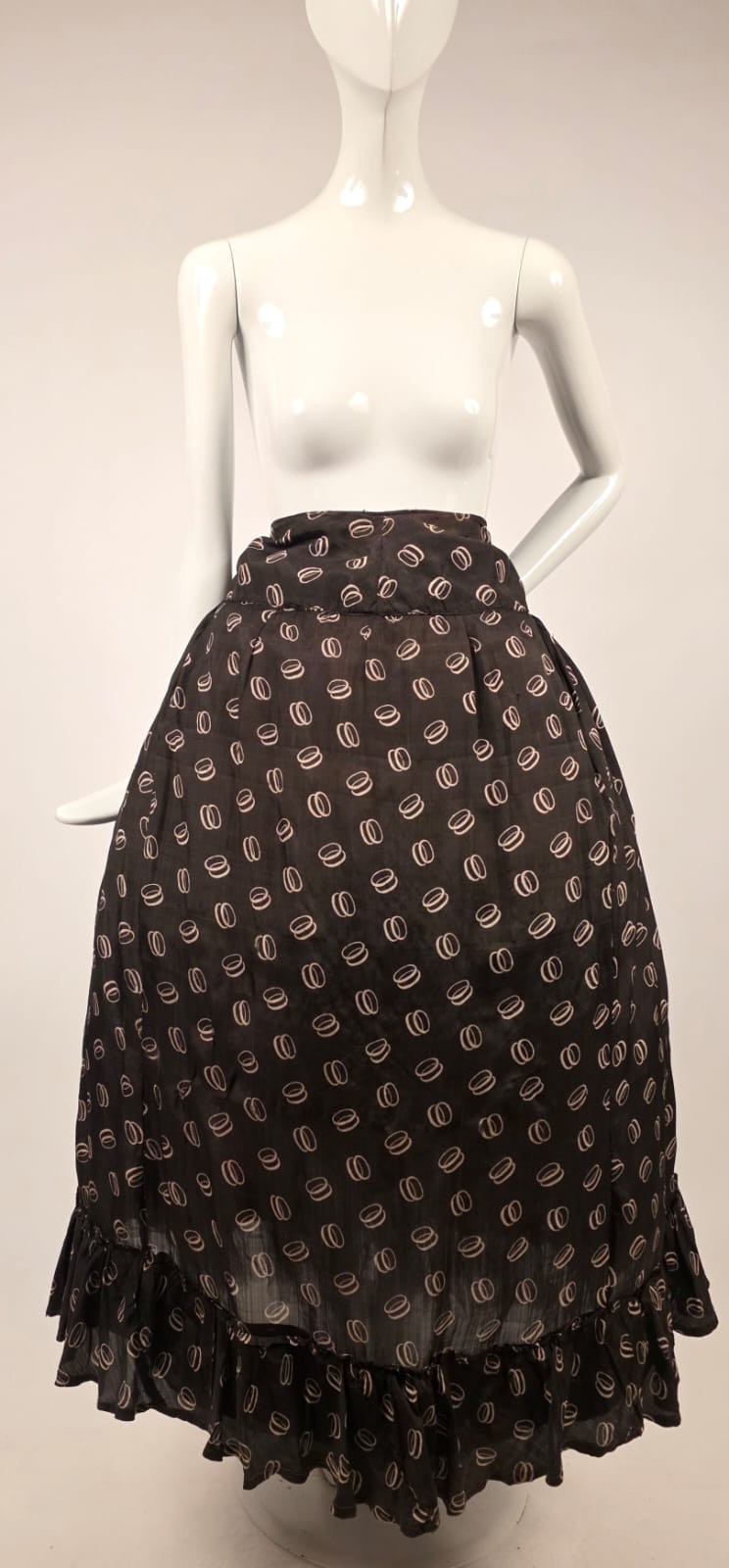 VICTORIAN 1890’S BROWN SILK WEDDING RING SKIRT W RUFFLED BOTTOM