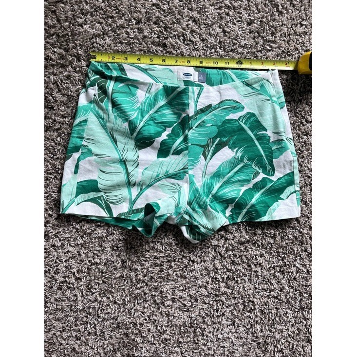 Old Navy Pixie Shorts Womens 6 Green White Tropical Banana Leaf Print Side Zip