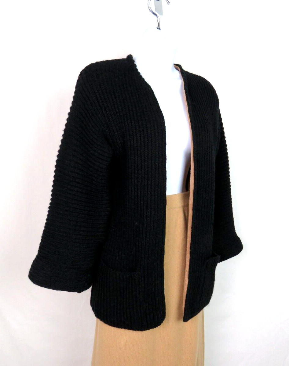 GUCCI BLACK SWEATER & TAN SKIRT VTG 1970s GENUINE CASHMERE SIZE 4 US 40 ITALY