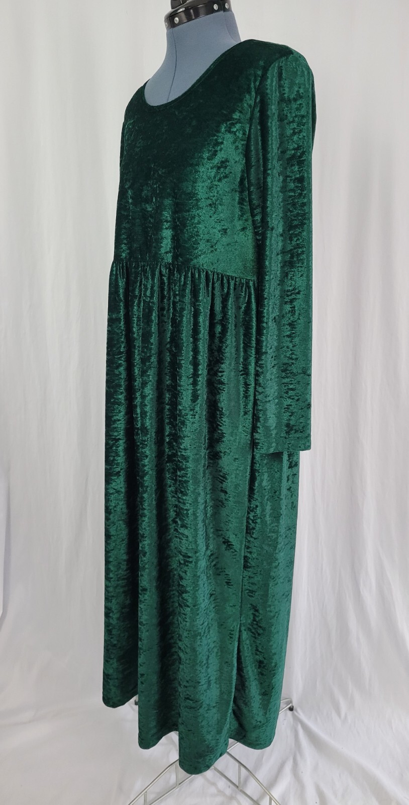 Vintage Sunbelt Green Crushed Velvet Dress w Gathered Skirt Size Small