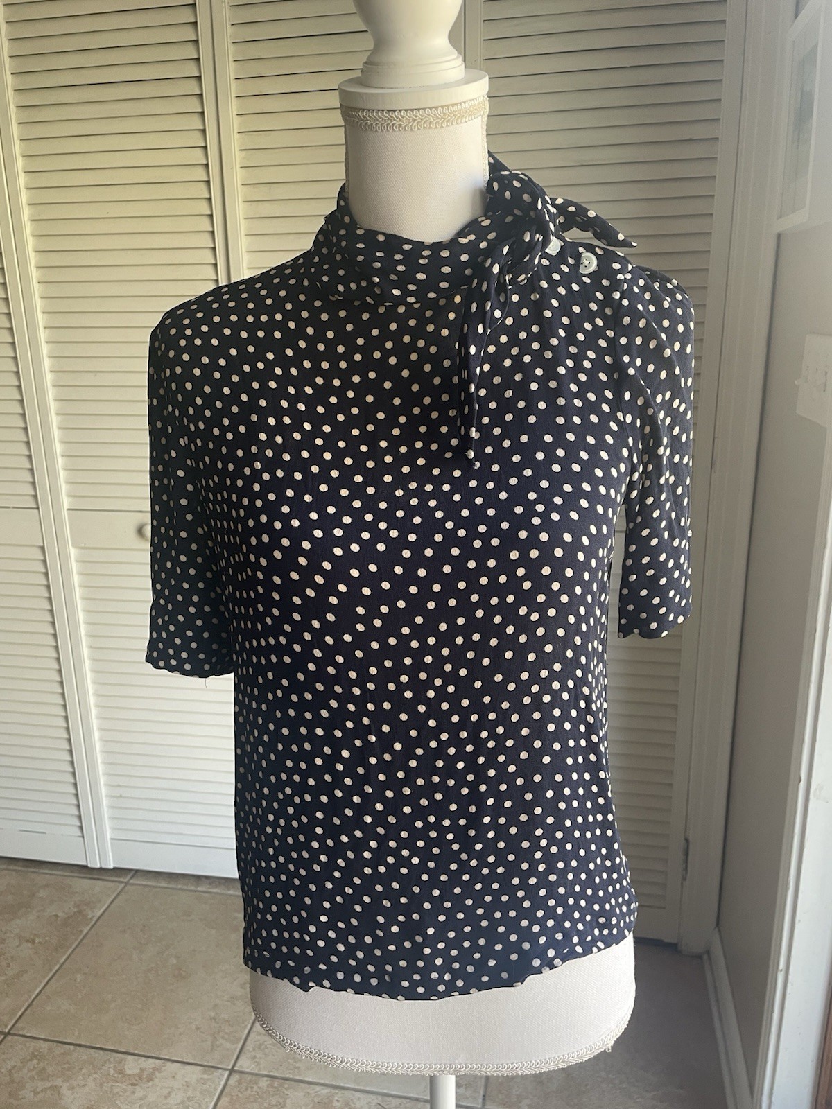 Vintage Perry Ellis Bergdorf Goodman Blue Polka Dot High Neck Tie Blouse Small S