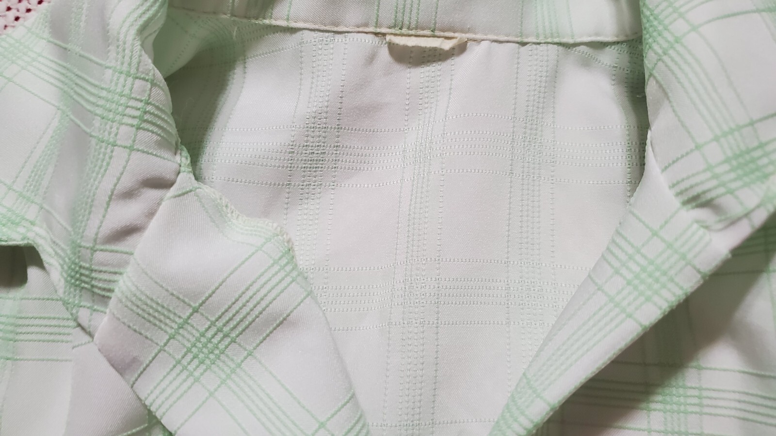Vtg Green Plaid Button Up Shirt Pointed Collar Lightly Textured Small ? Women’s