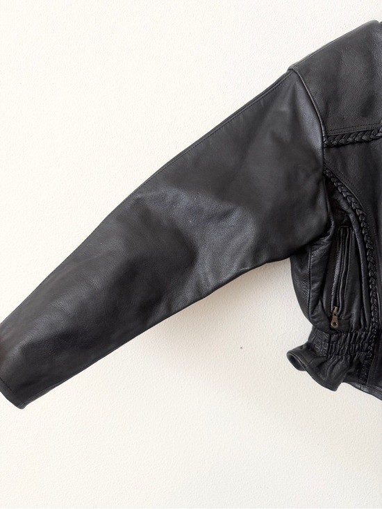 Vintage Leather Wear LARGE 100% leather black biker zip jacket