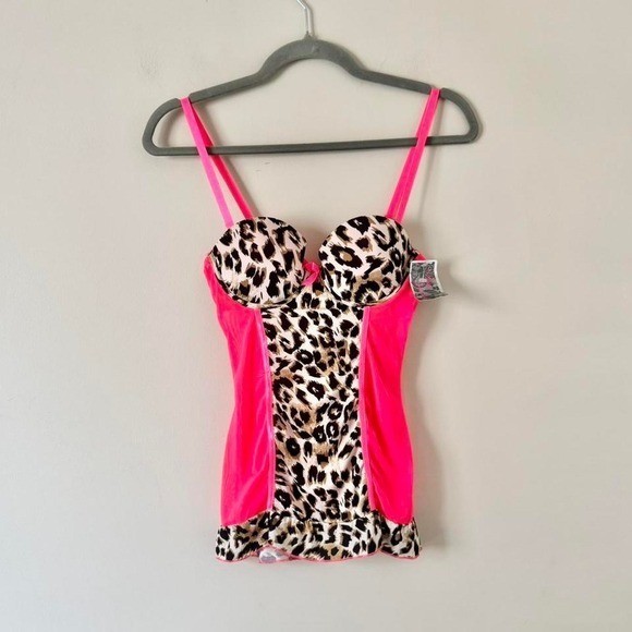 NWT Y2K neon pink leopard bustiers Medium B Cup animal print deadstock micromesh