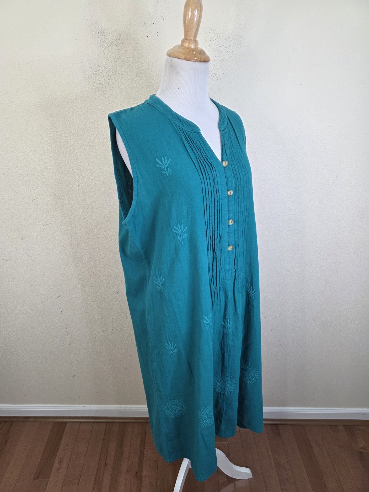 Vintage 90s Eucalyptus Button Down Sleeveless Embroidered Shift Dress Cotton L