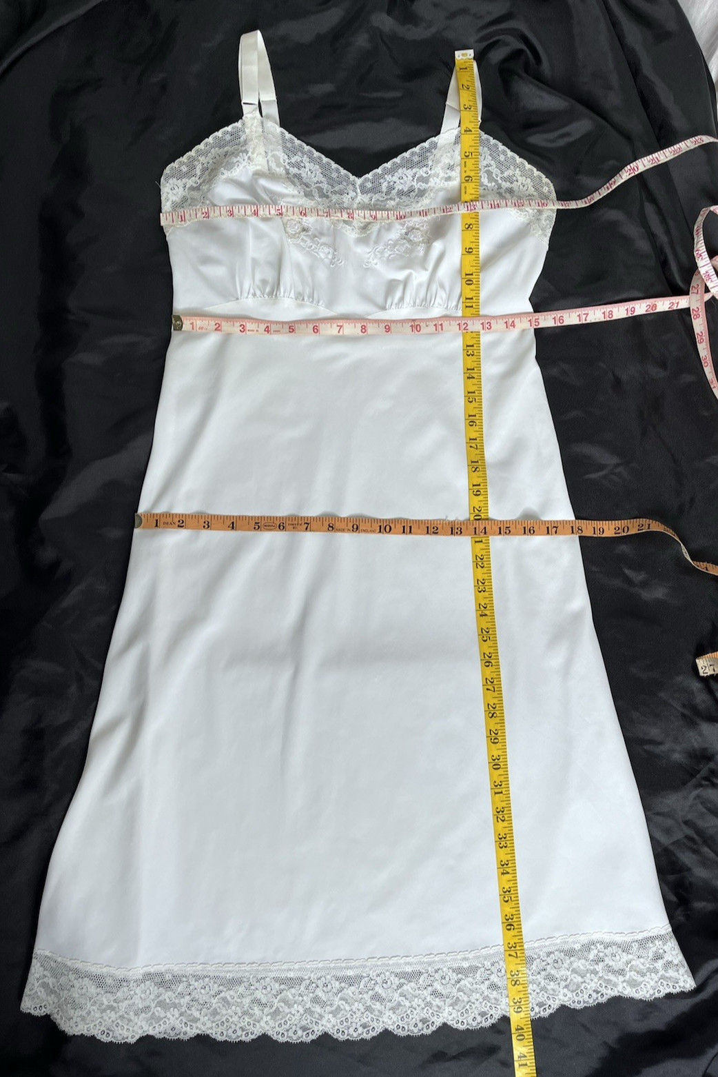 Vintage Slip Dress Gown Lace Floral Embroidery Cream Classic 60s Glamour Size 36