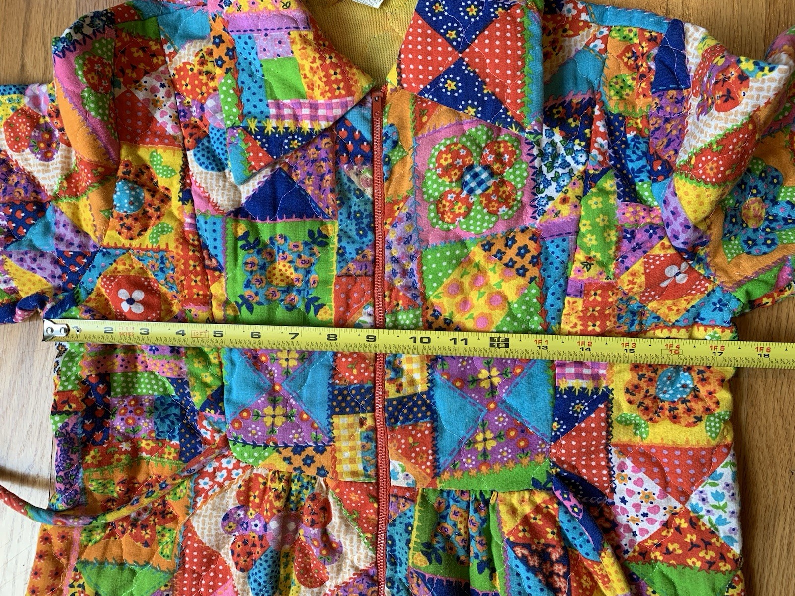 Vintage 1970s Patchwork Robe House Coat Cheater Quilt Psychedelic Funky Retro