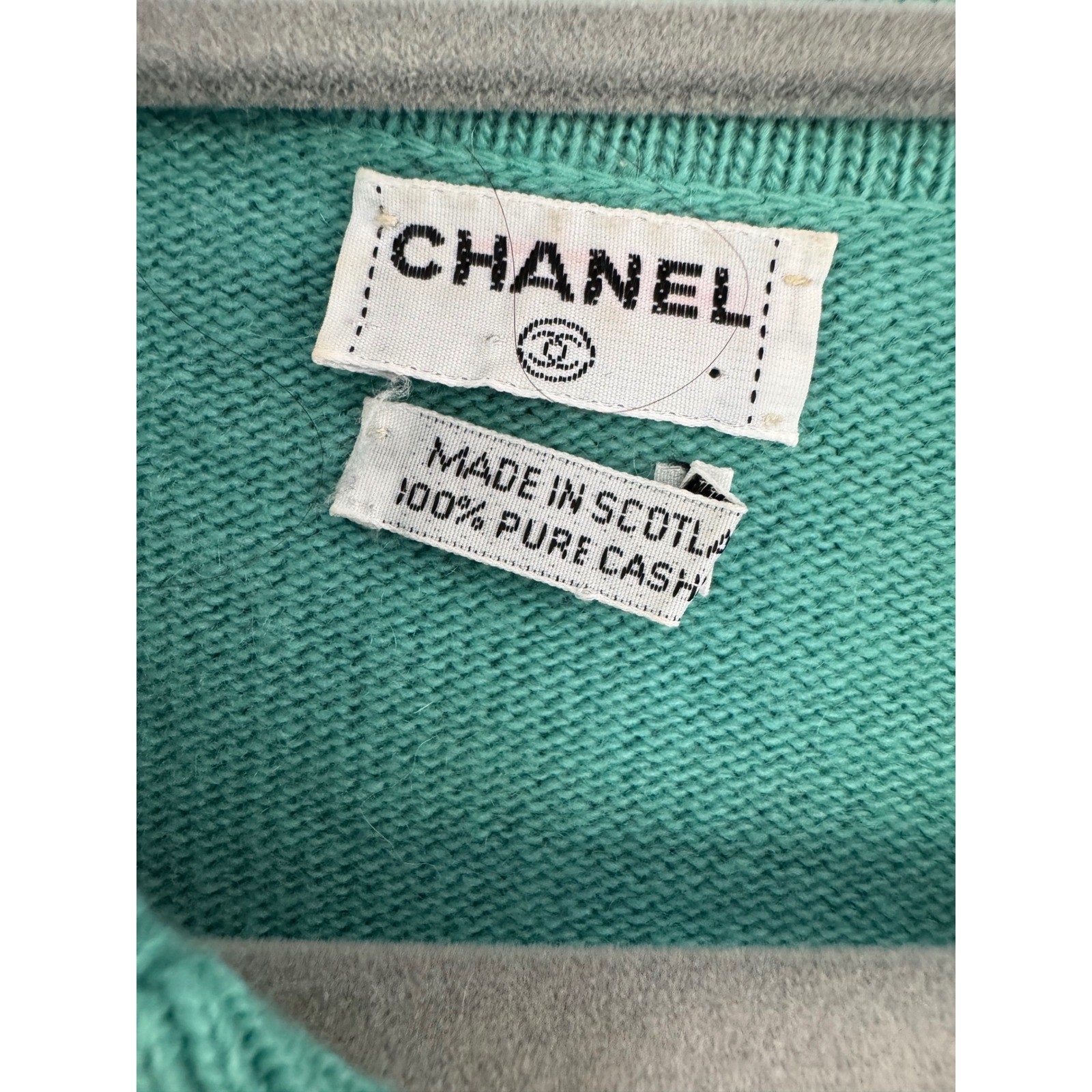 Chanel Vintage Cashmere Skirt Suit Teal Green Gold CC Buttons Scotland Sz 8 10