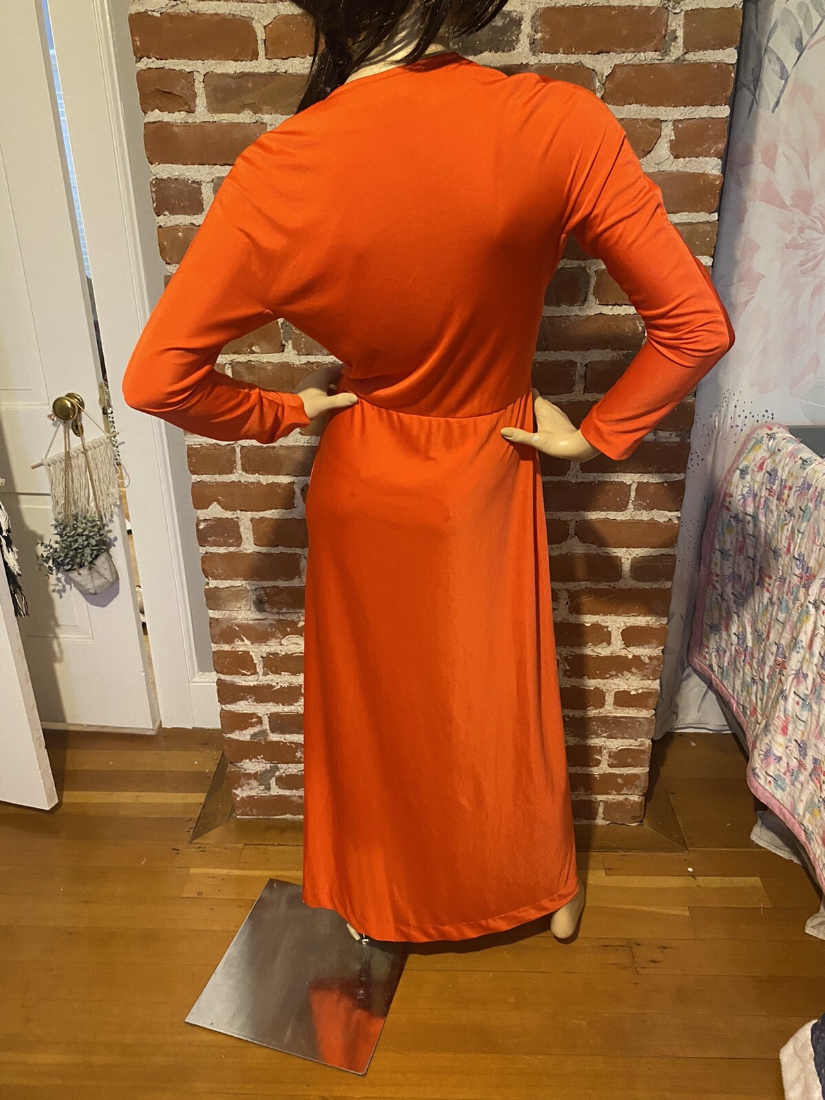 Halston IV Vintage 70s Women’s Dorian Caftan Maxi Dress Orange Red O/S Deep V