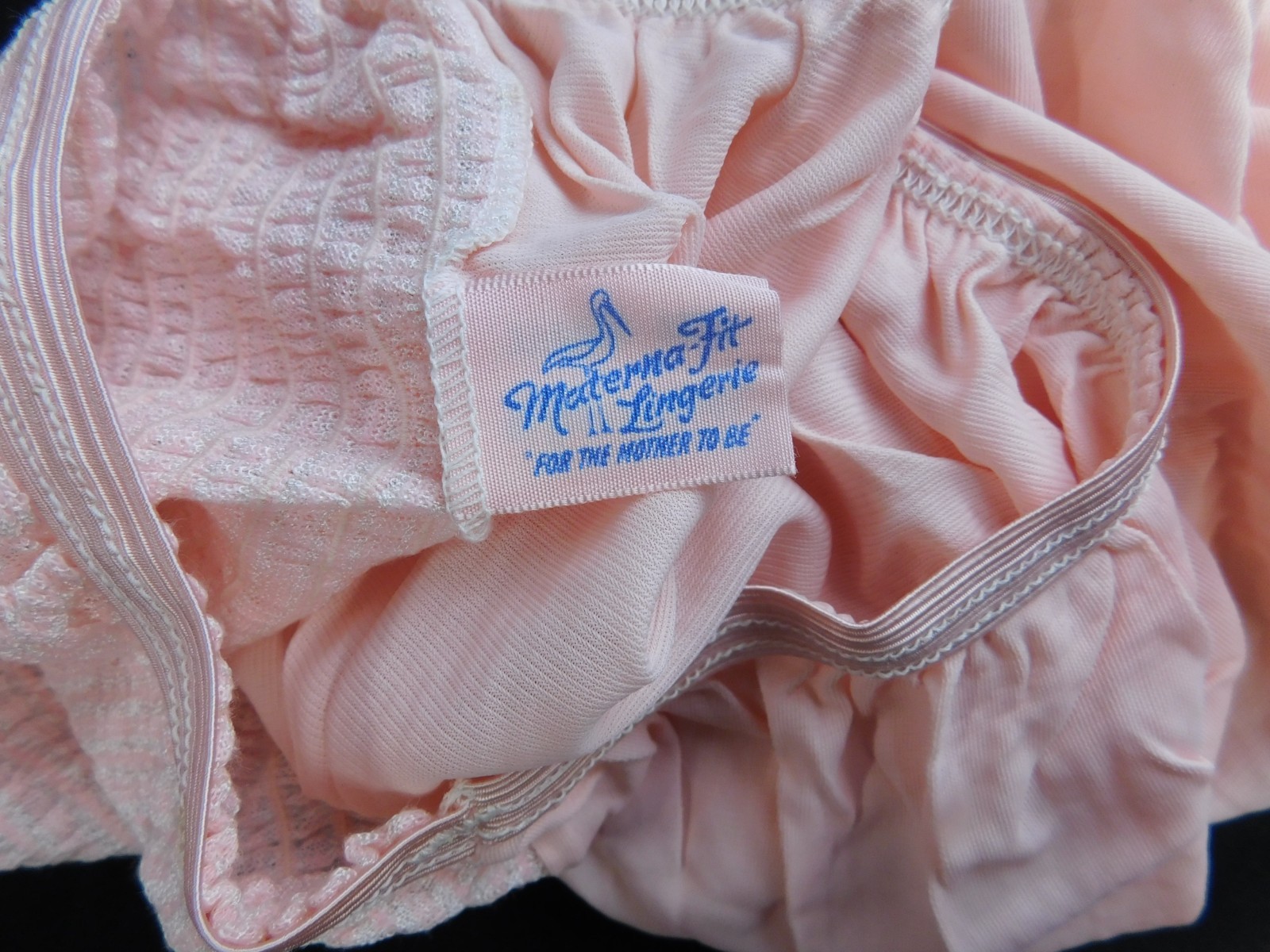VTG NOS Nylon S Materna-Fit Lingerie for the mother to be Dan Howard Mfg. Co