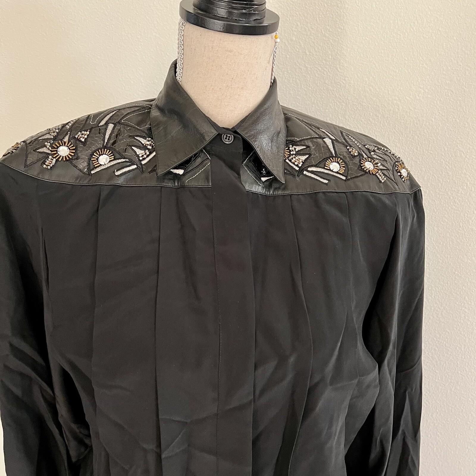 Le Jolly 100% Silk Leather and Snake Skin Skirt blouse set