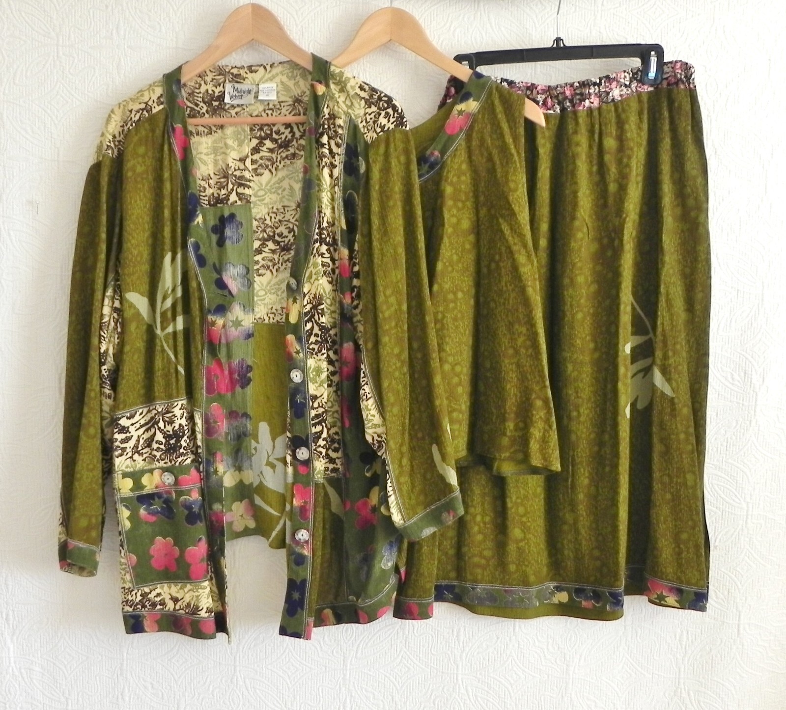 Midnight Velvet 3PC Long Sleeve Duster/Sleeveless Top/Midi Skirt Batik Size 1X