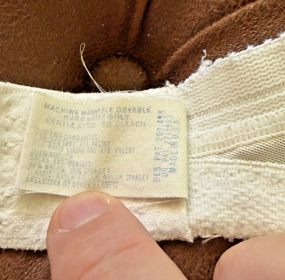 Lot of 2 Vintage 1970s White Playtex Living Bras, Size 38B