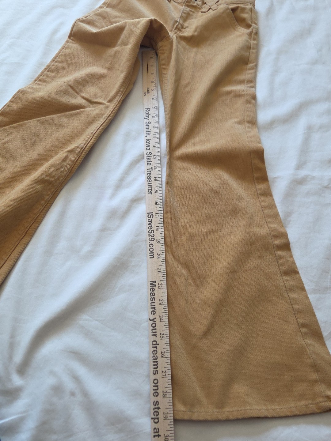 Vtg 1976 Levi’s 747 Student Bell Bottoms Tan Corduroy 24×29 EUC Talon 42 RARE