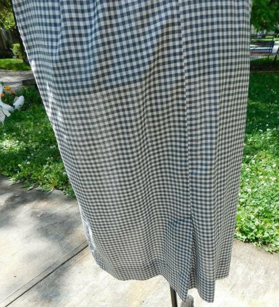 VINTAGE 1950’s / 60’s MID CENTURY GRAY CHECKER ROCKABILLY COTTON DRESS B38 W29