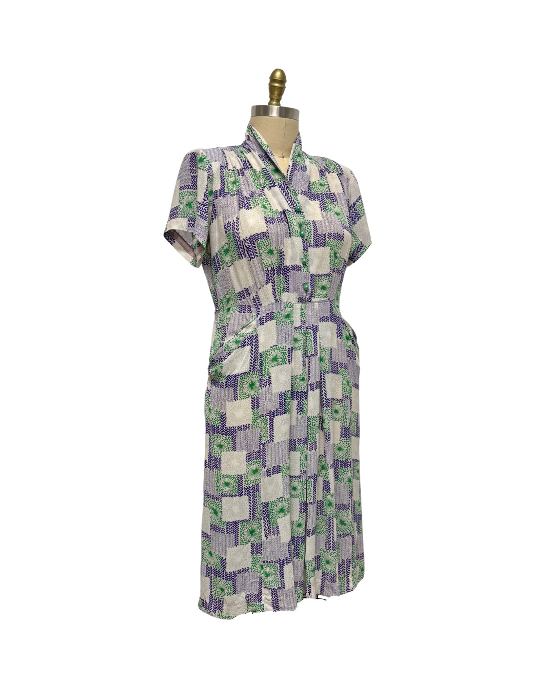 1950s PLUS SIZE PURPLE & GREEN RAYON | VOLUP 1950s PURPLE & WHITE PRINT DRESS