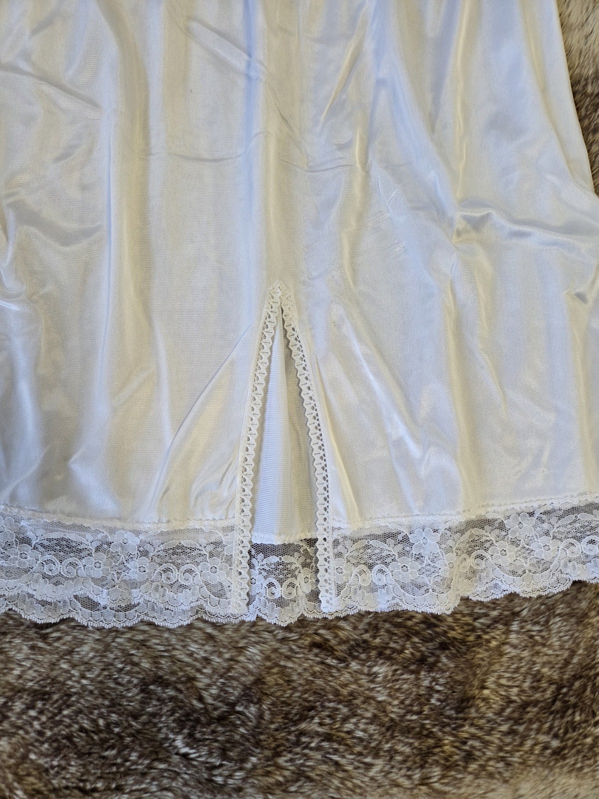 Vintage Cottagecore White Slip Skirt – Soft Girl Coquette Minimalist Midi Slip L