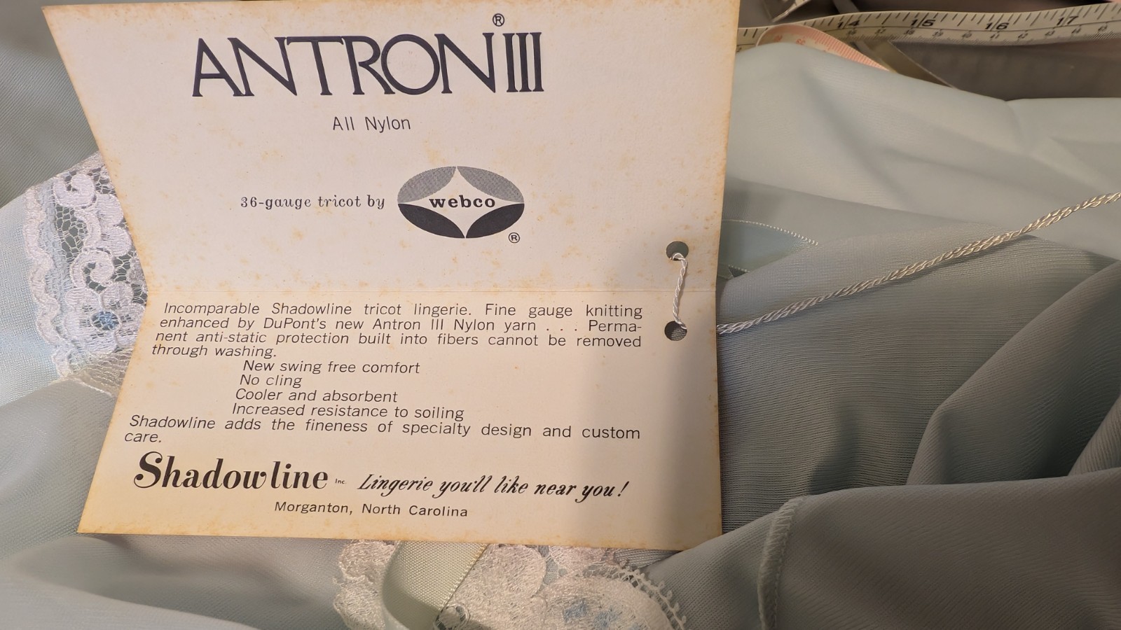 Vintage 1960’s SHADOWLINE Light Blue Full Slip Antron Nylon Size 32 Short NWT