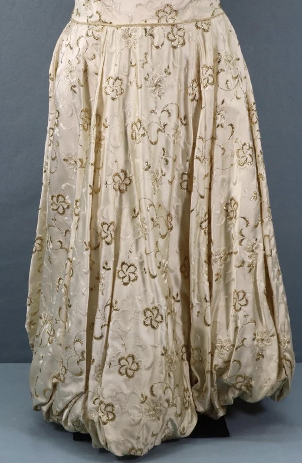 Vtg 1960’s Gold Embroidered Bubble Hem Party Dress – Prom – Party – Free Ship