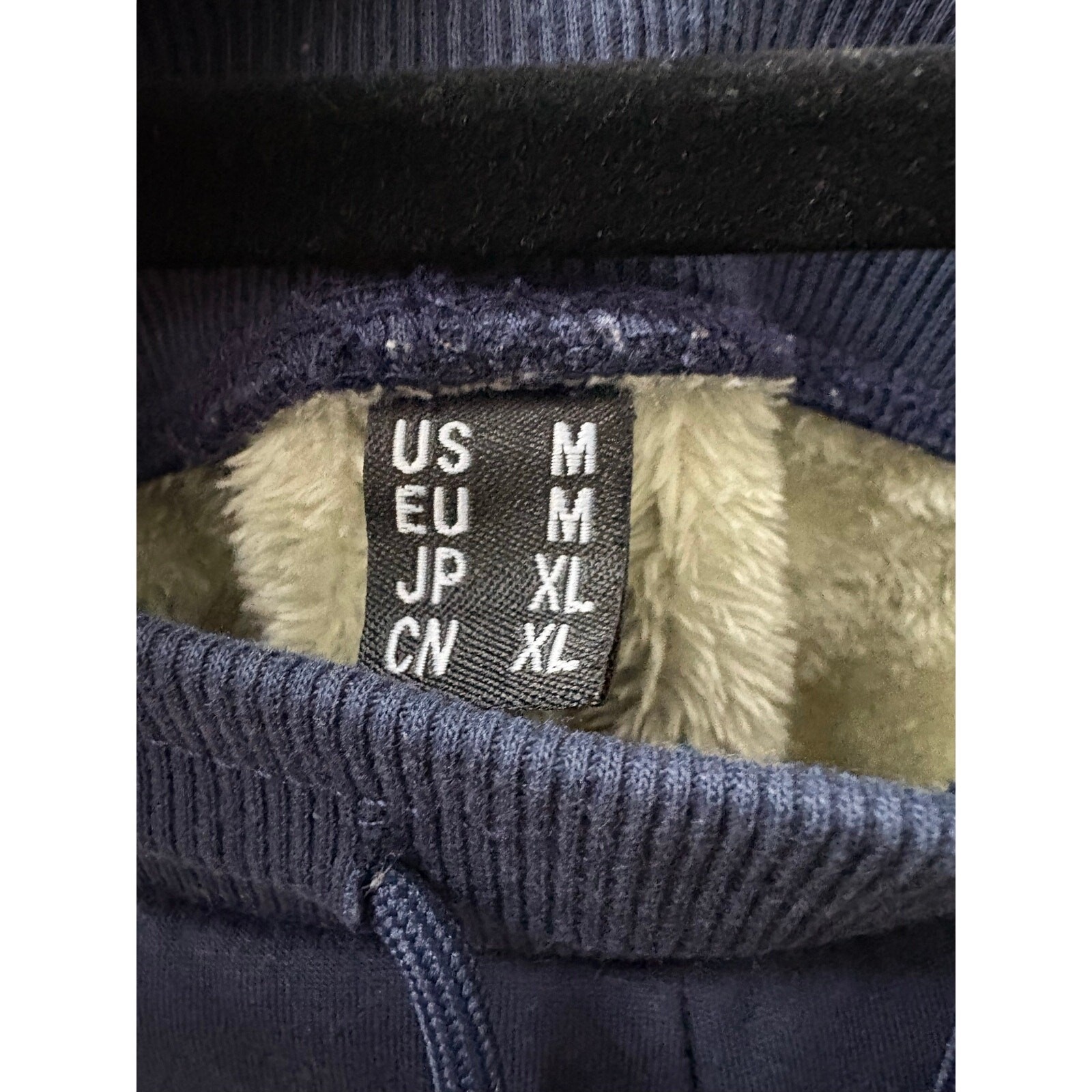 Preloved-M-Blue Fleece Lined Sweatpants