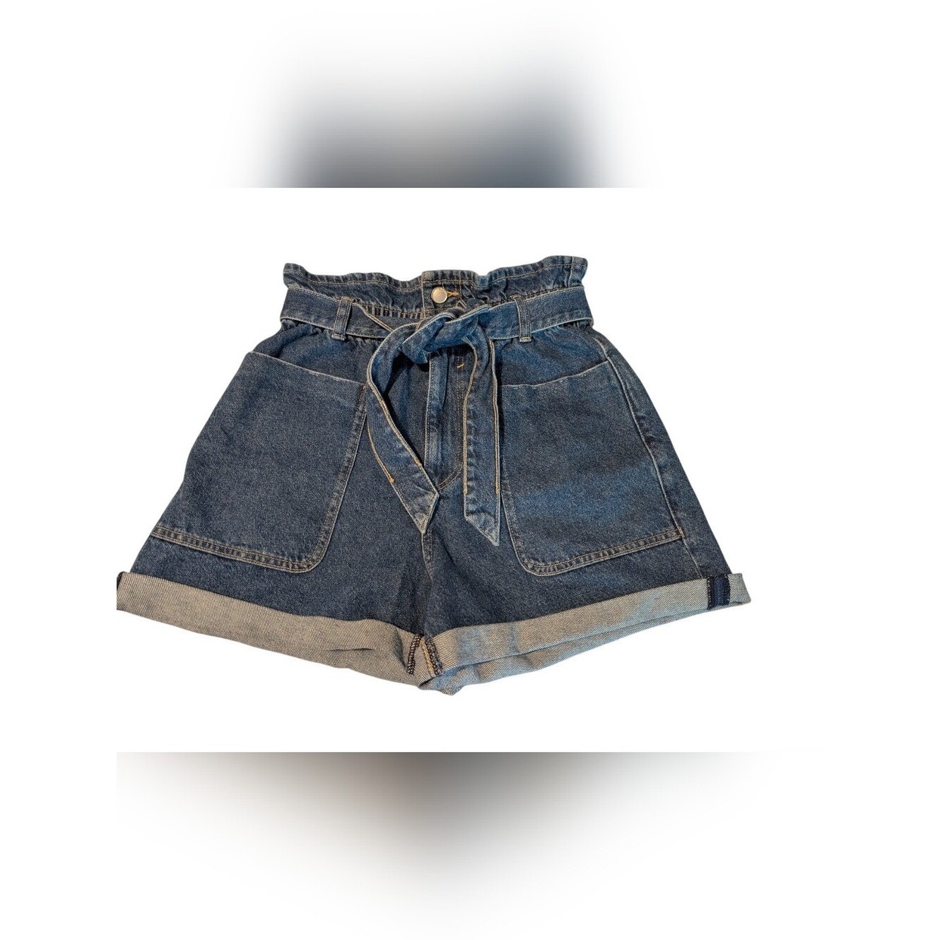Zara Women’s Dark Wash Paperbag High Waisted Shorts Size 6 NWT