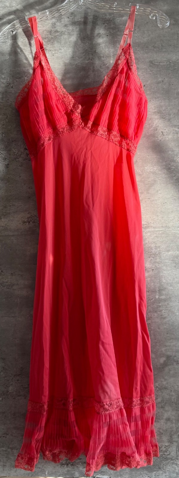 Vintage 1960s Evette Red / Pink Dupont Nylon Floral Lace Slip Dress Size 32