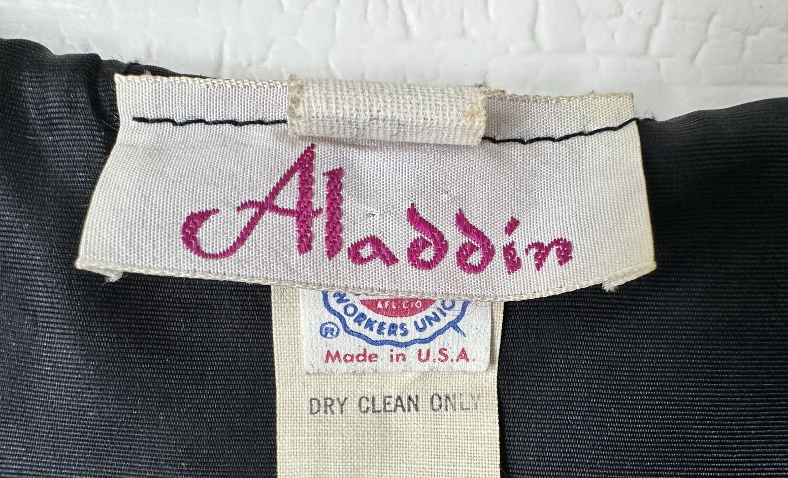 Vtg ALADDIN TAPESTRY VEST Women sz M Black Floral Fully Lined USA Made Mint!
