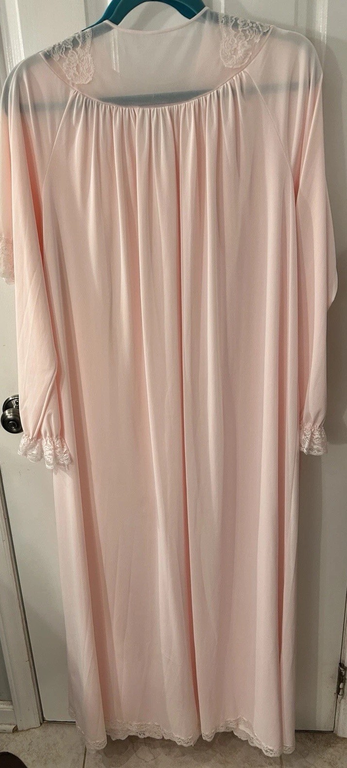 Vintage 2 Piece SHADOWLINE Pink Lace PEIGNOIR Robe (M) And Nightgown (L) Set