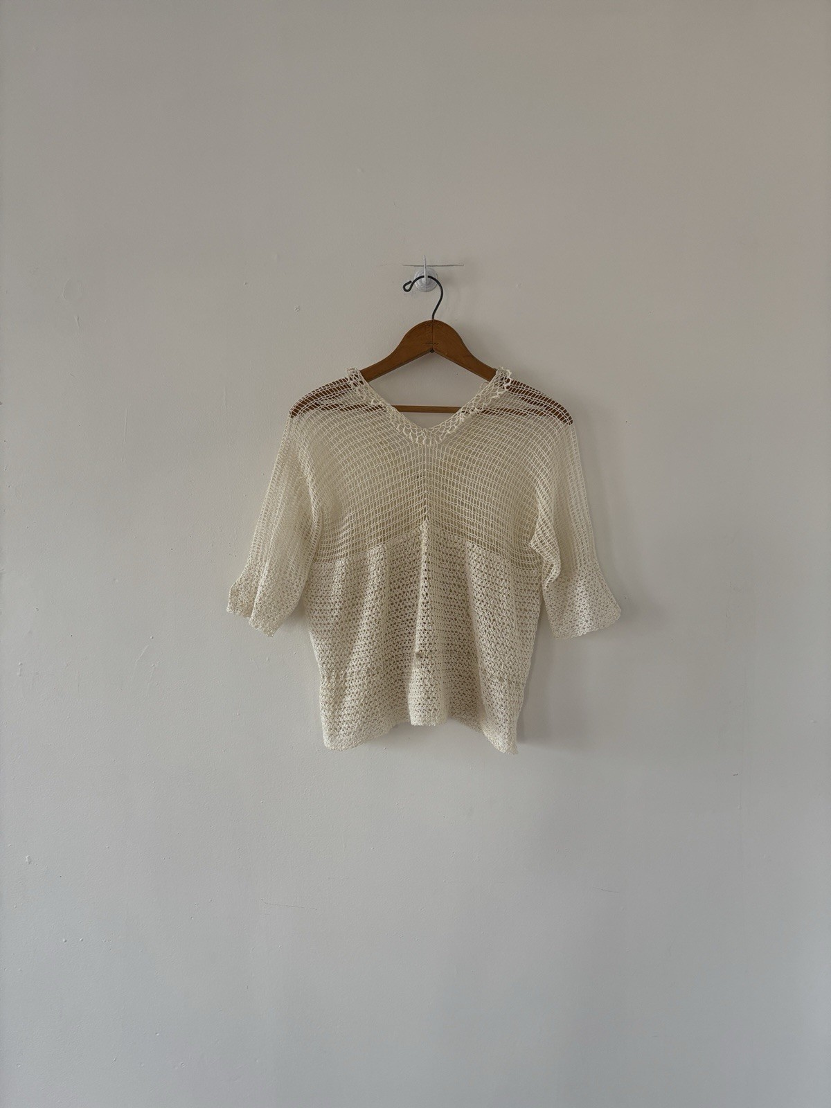 Antique Edwardian 1910s 1920s Ecru Rayon Crochet Knit Top/Sweater Ruffle Edging