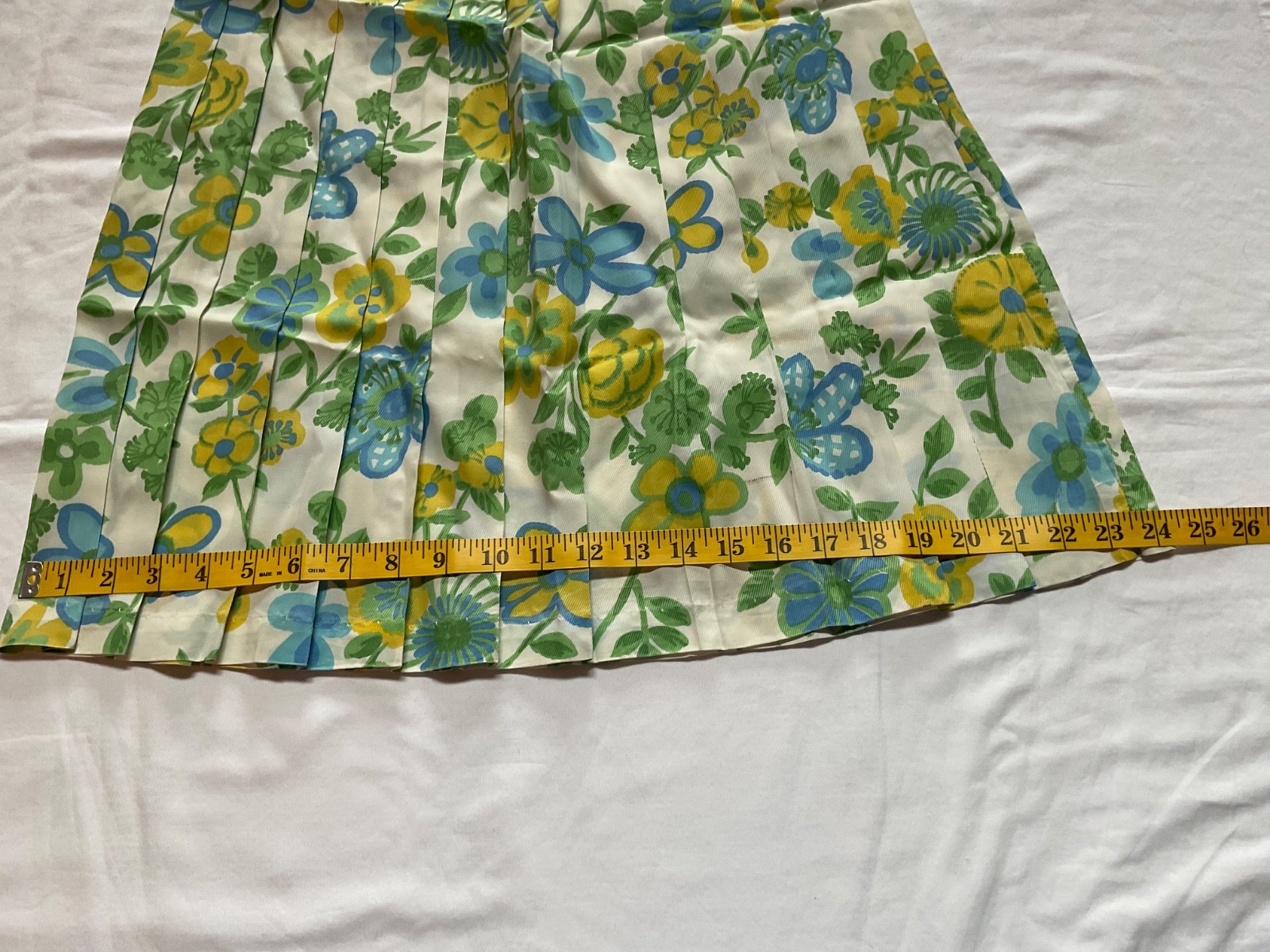 Vintage 1960s Women’s Blouse Top & Skirt Set Pleated Floral Union label Size 16