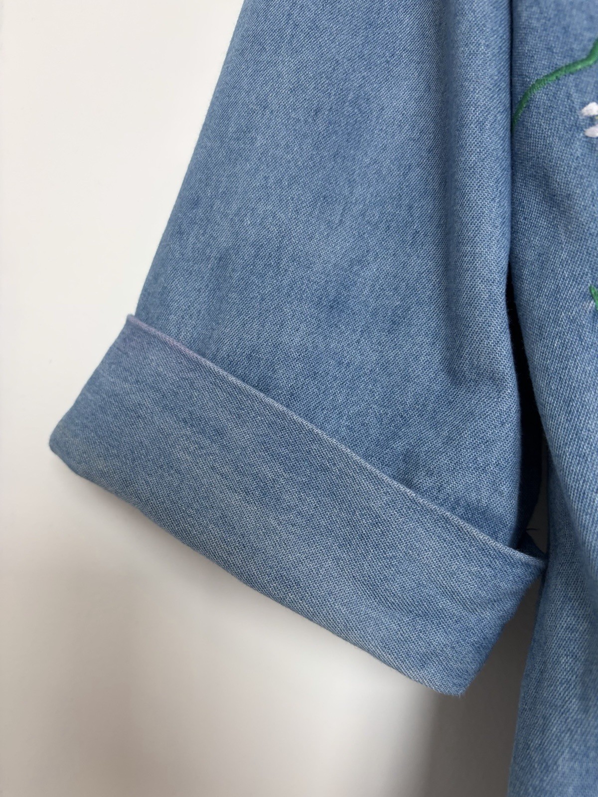 Vintage Women’s 14 Cottage Core Granny Denim Embroidered Birdhouse Top *READ*