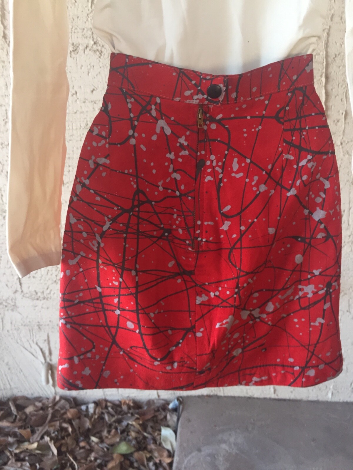 VAKKO 3pc. Lipstick Red Suede Coat w 2 Matching Skirts Ensemble