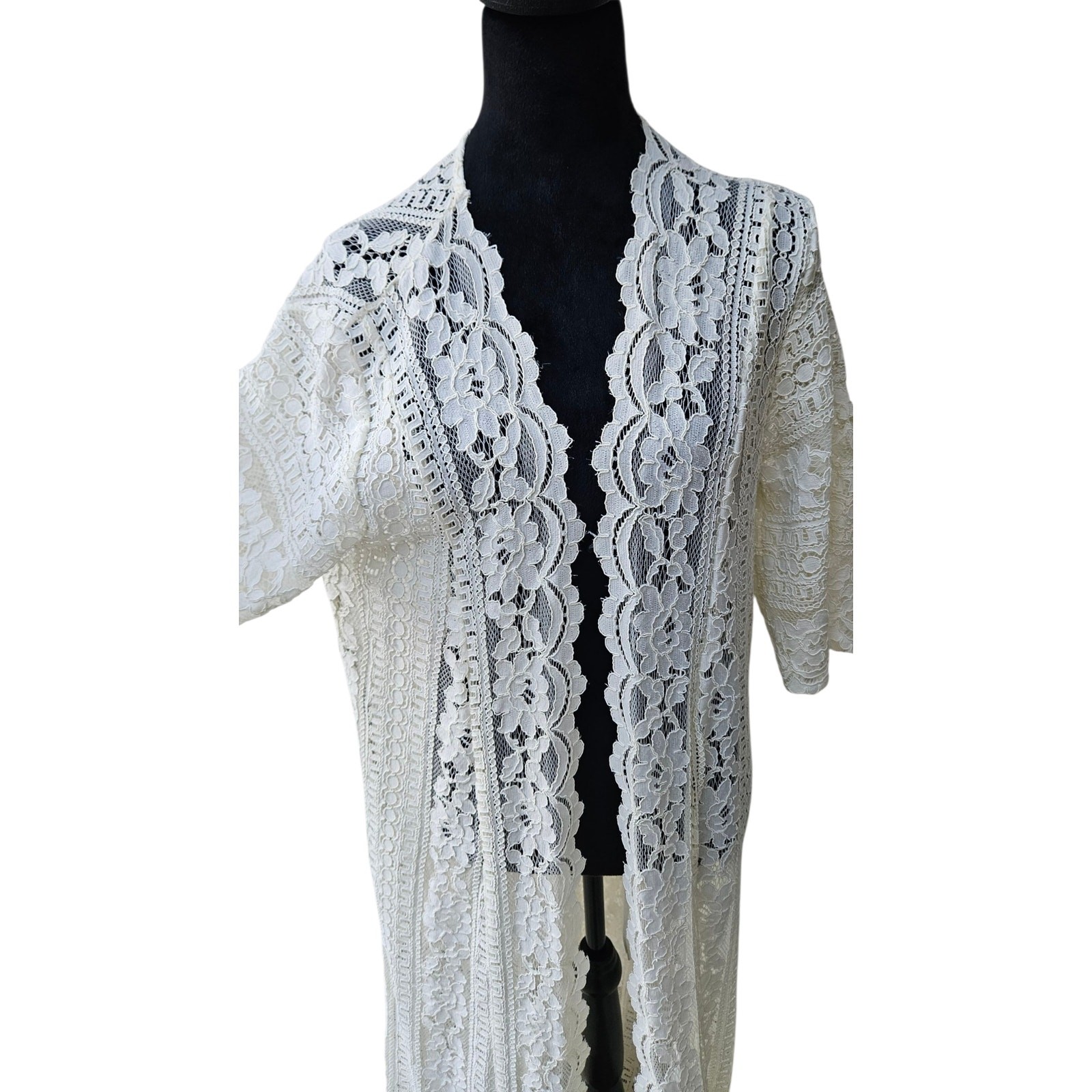 Le Rose Creme Women Vintage Lace Robe Size Small Medium