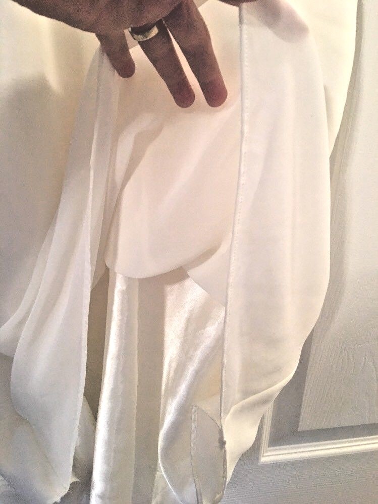 NWOT Ladies/Womens Vintage Intimo Amore Ivory Bridal Satin & Chiffon Sz Medium
