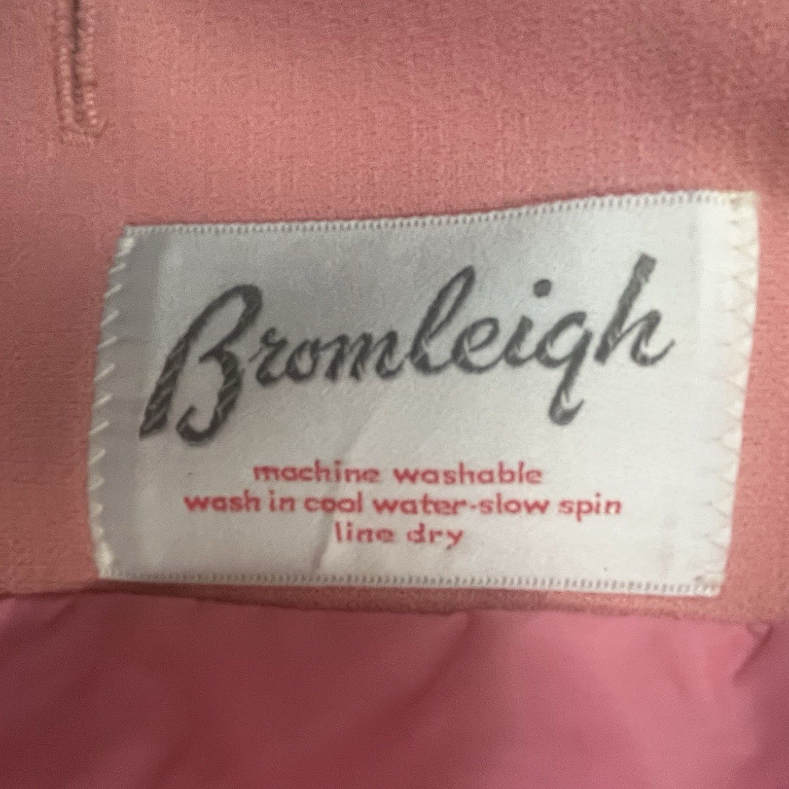 Vintage Bromleigh Women’s Overcoat Pink Full Button Up Size Medium/Large