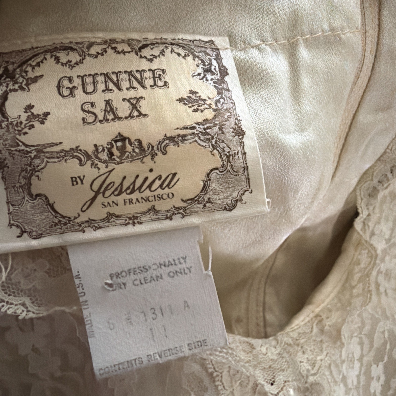 Vintage 1970’s Gunne Sax Satin & Lace DRESS GOWN Prairie Boho Style Size 11