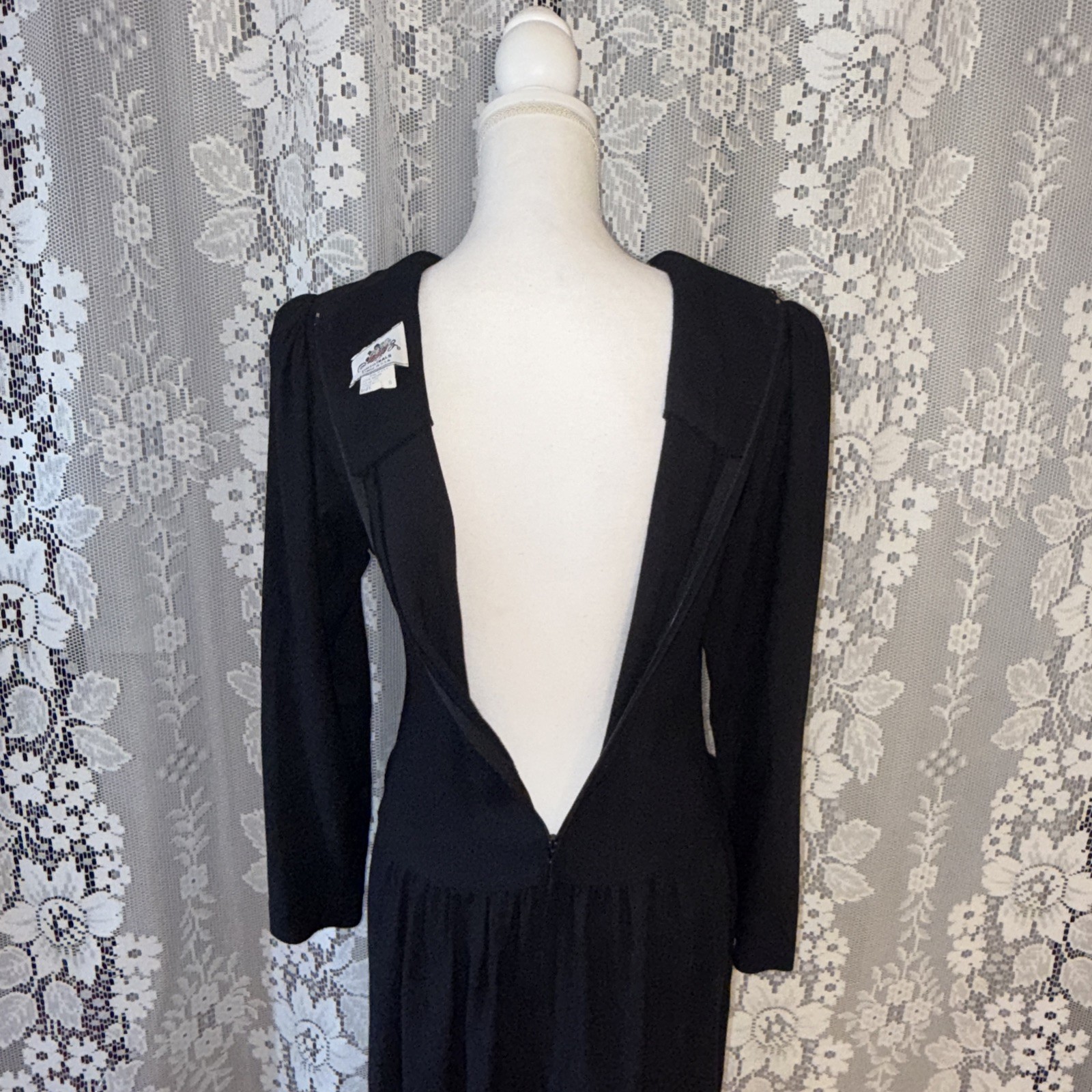 Vintage Lanz Originals Woman’s Opaque Rayon Little Black Dress Size 8 34 Bust