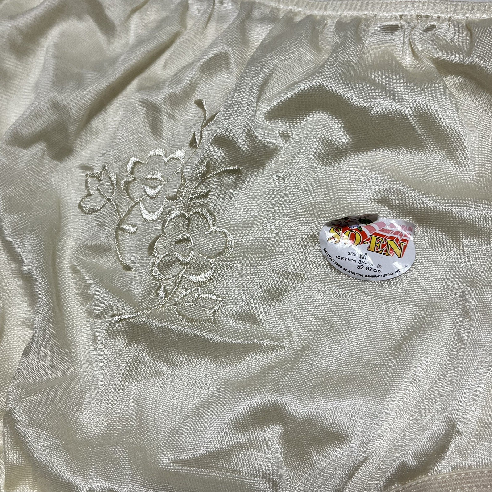 Vtg SO-EN Nylon Panties High Waisted Silky Satin Floral M 36-38 NWT