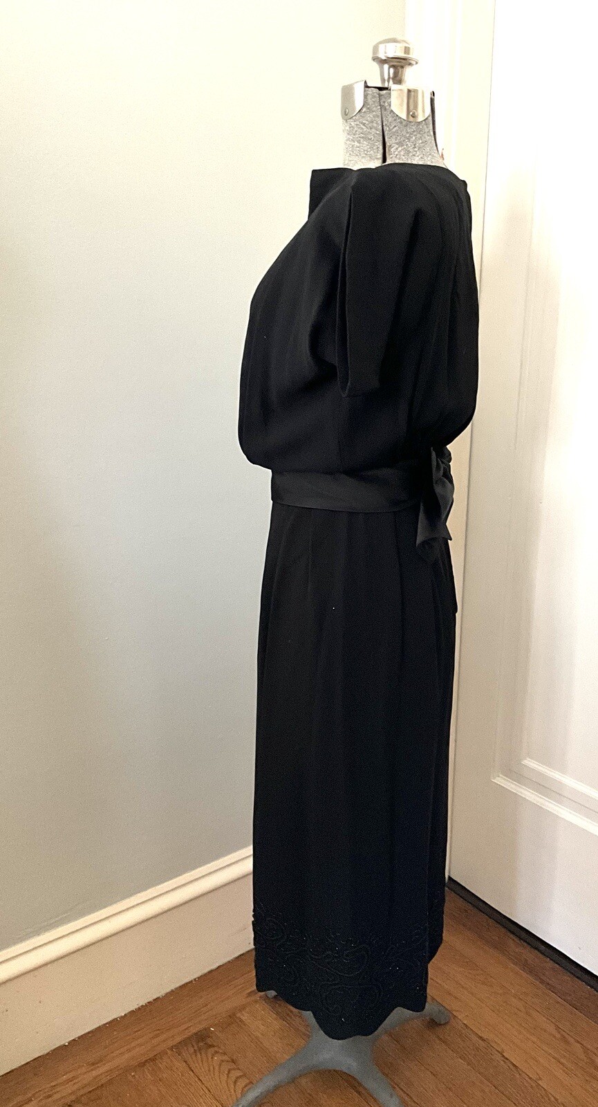 Vintage 1960’s Carlye Black Dress with Beaded Scalloped Hem