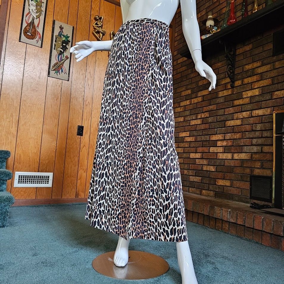 Vintage 70s Iconic Vanity Fair Nylon Leopard Beach Pool Lounge Maxi Wrap Skirt S