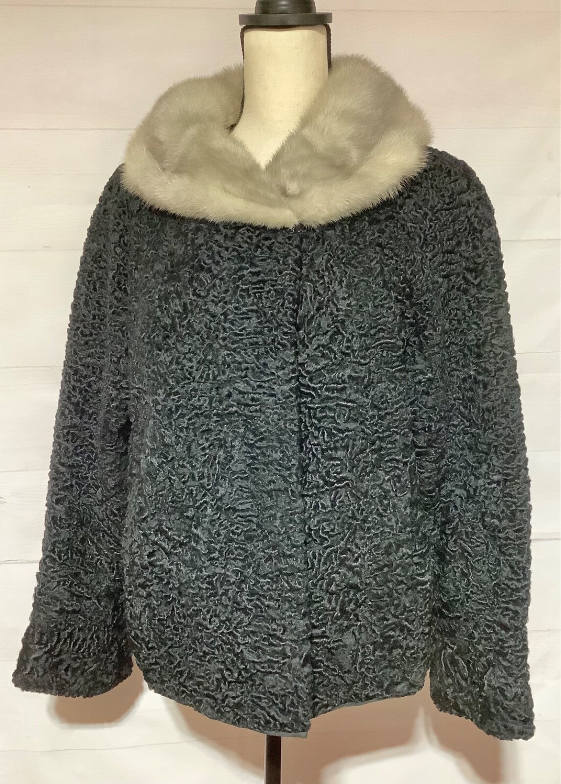 VINTAGE EVANS old money Persian Lamb black curly sheep jacket coat w/ fur collar