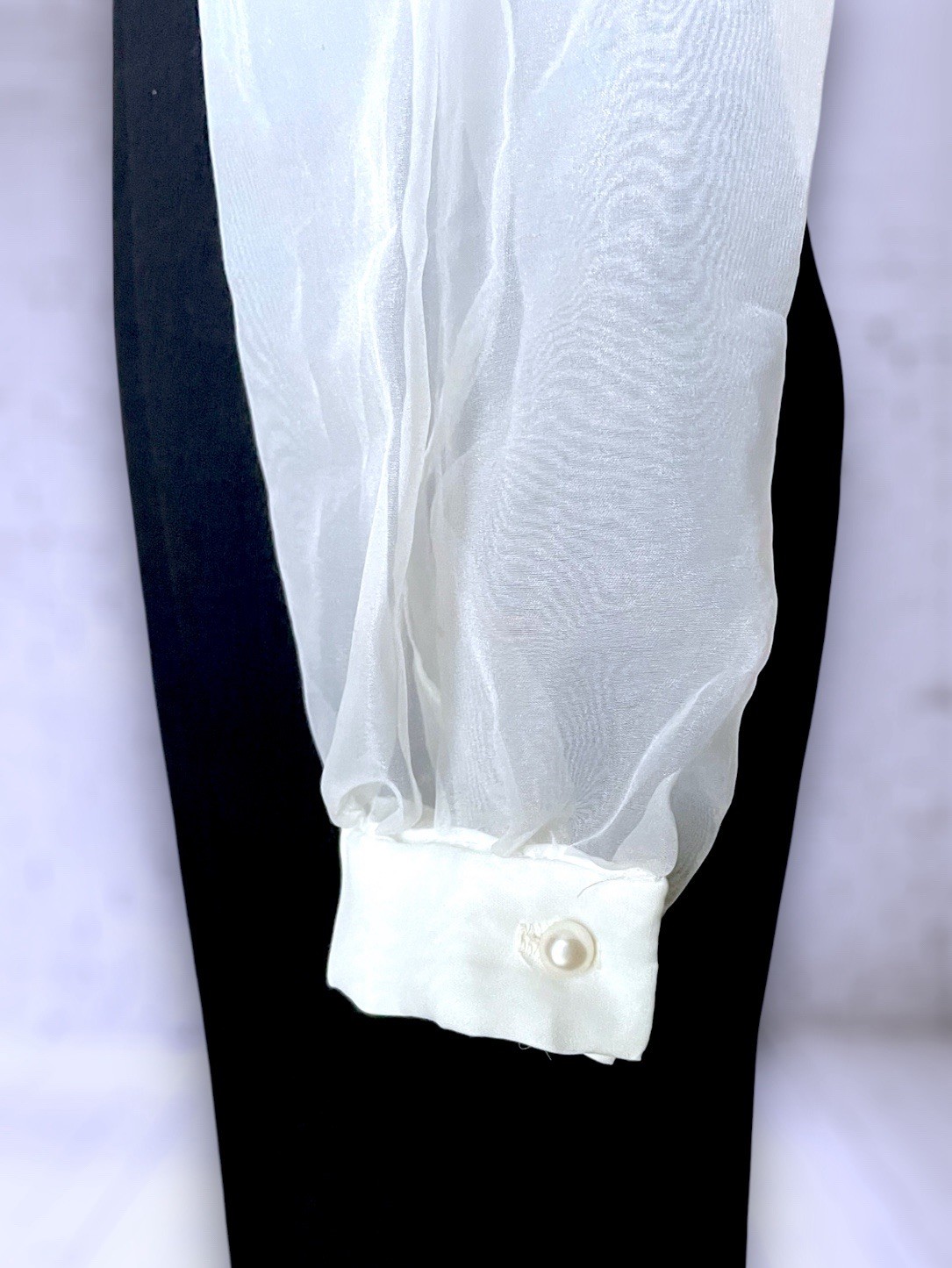 1980’s Black & White Fluffy Bust Long Sleeve Short Pencil Dress Bette Midler