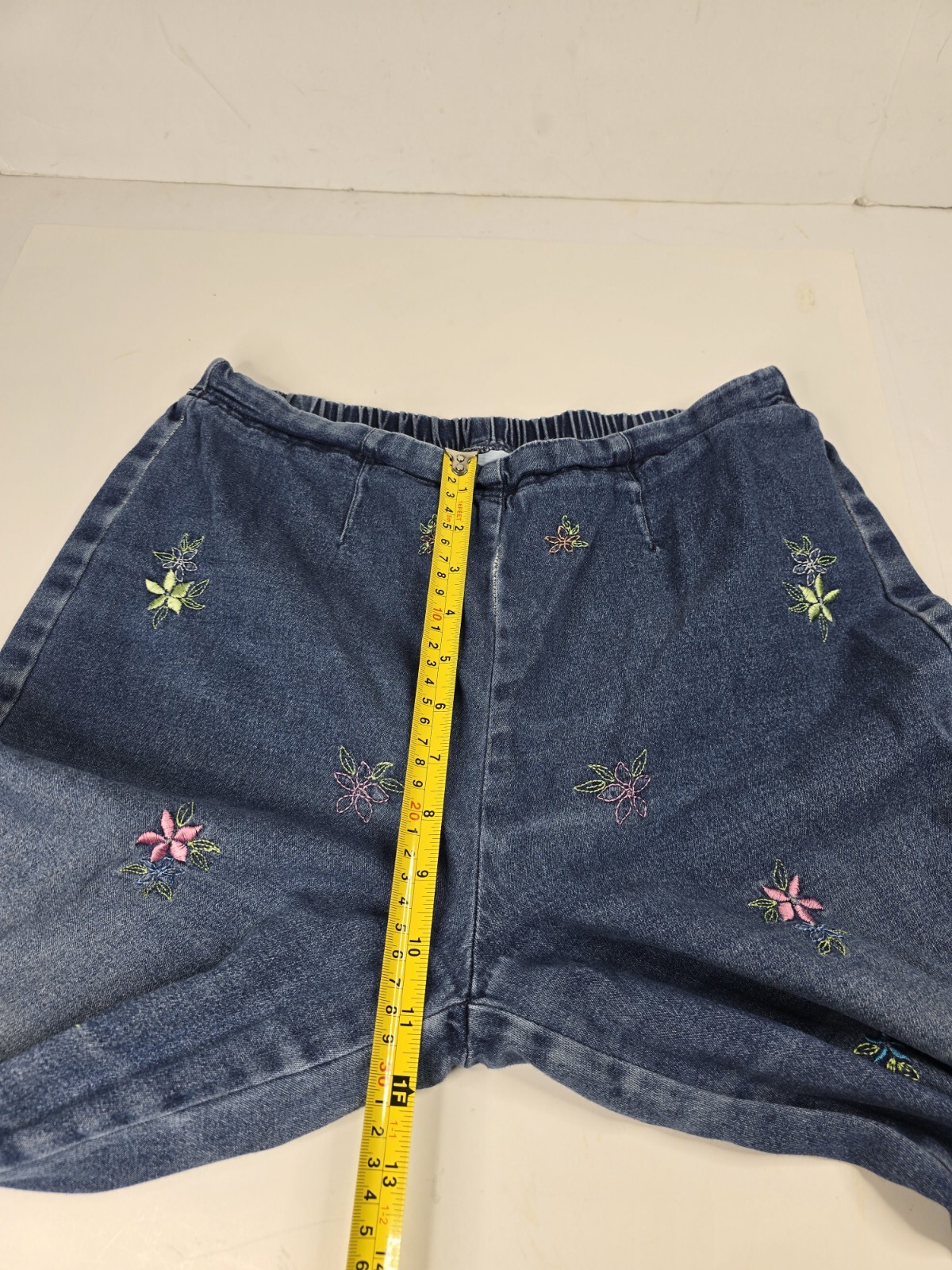 Vtg Cascade Blues Elastic Waist Capri Pants Denim Women’s Jeans Size S Floral