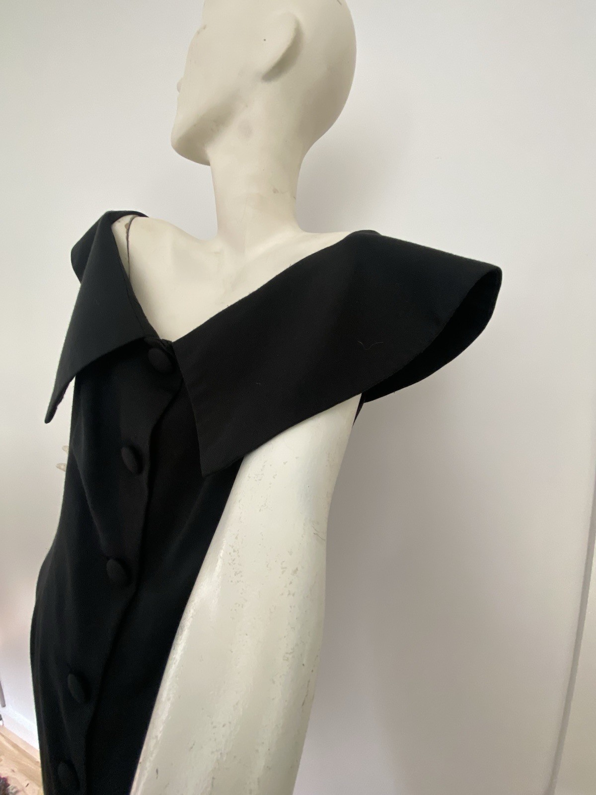 Vintage 80s Kathryn Conover NY USA Made Black Off Shoulder Button Up Dress Large