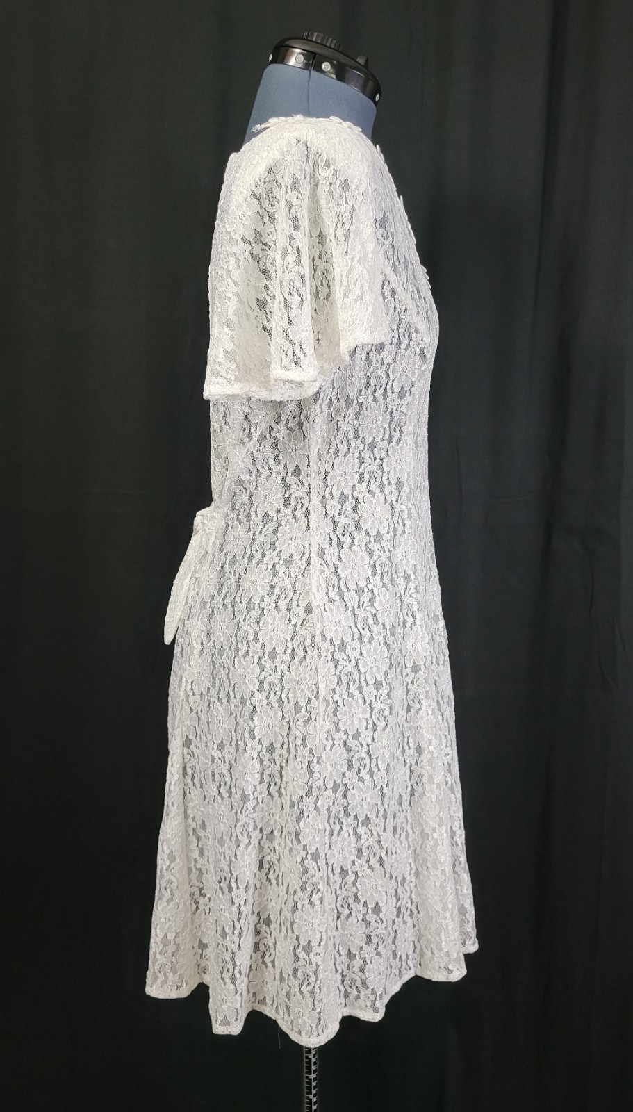 Vtg Dawn Joy Fashions White Lace Fit & Flare Dress w Flutter Sleeves Size 9/10