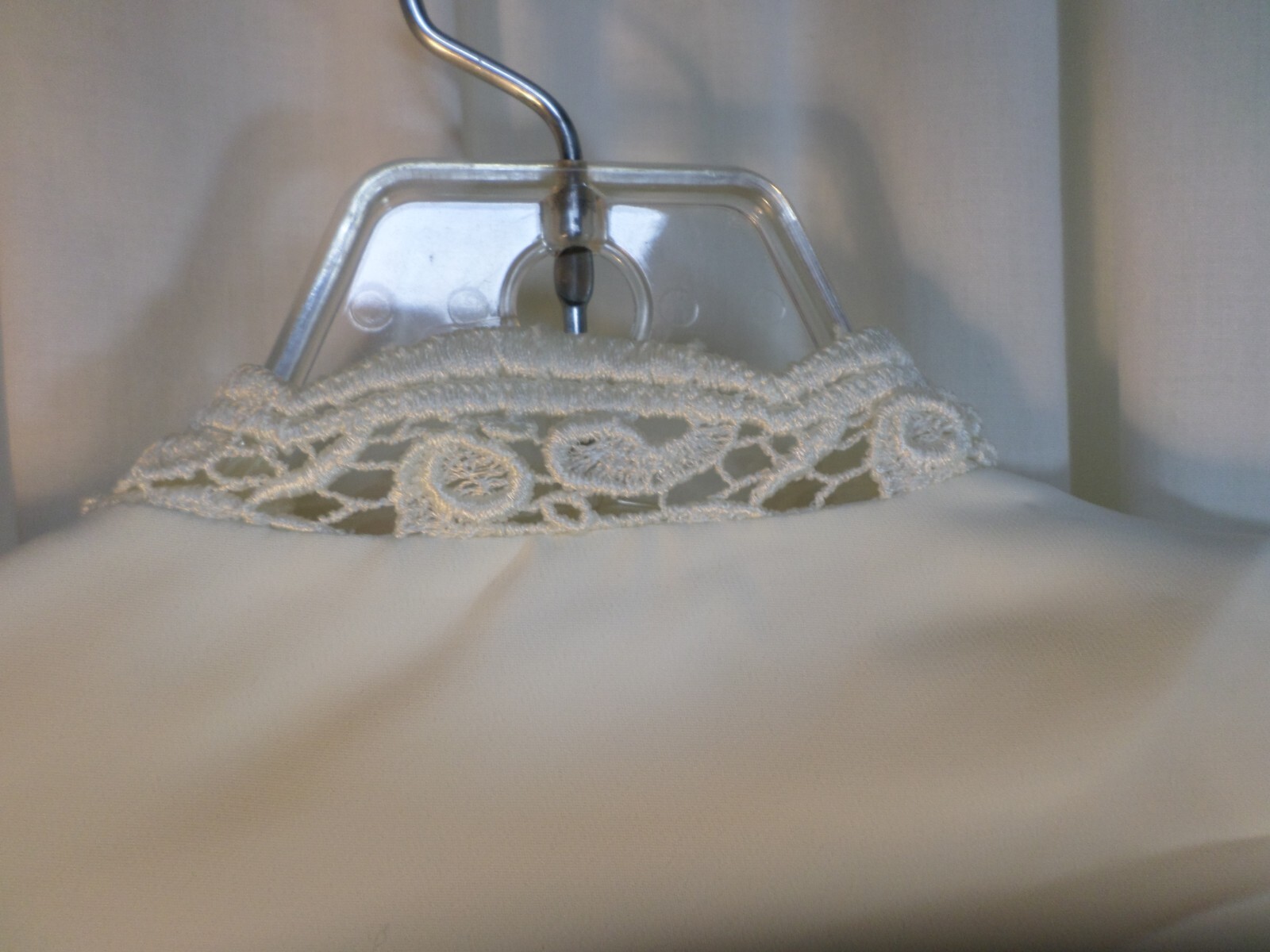 Vintage Christie & Jill Woman’s White Lace Long Sleeved Button Blouse-Size 10