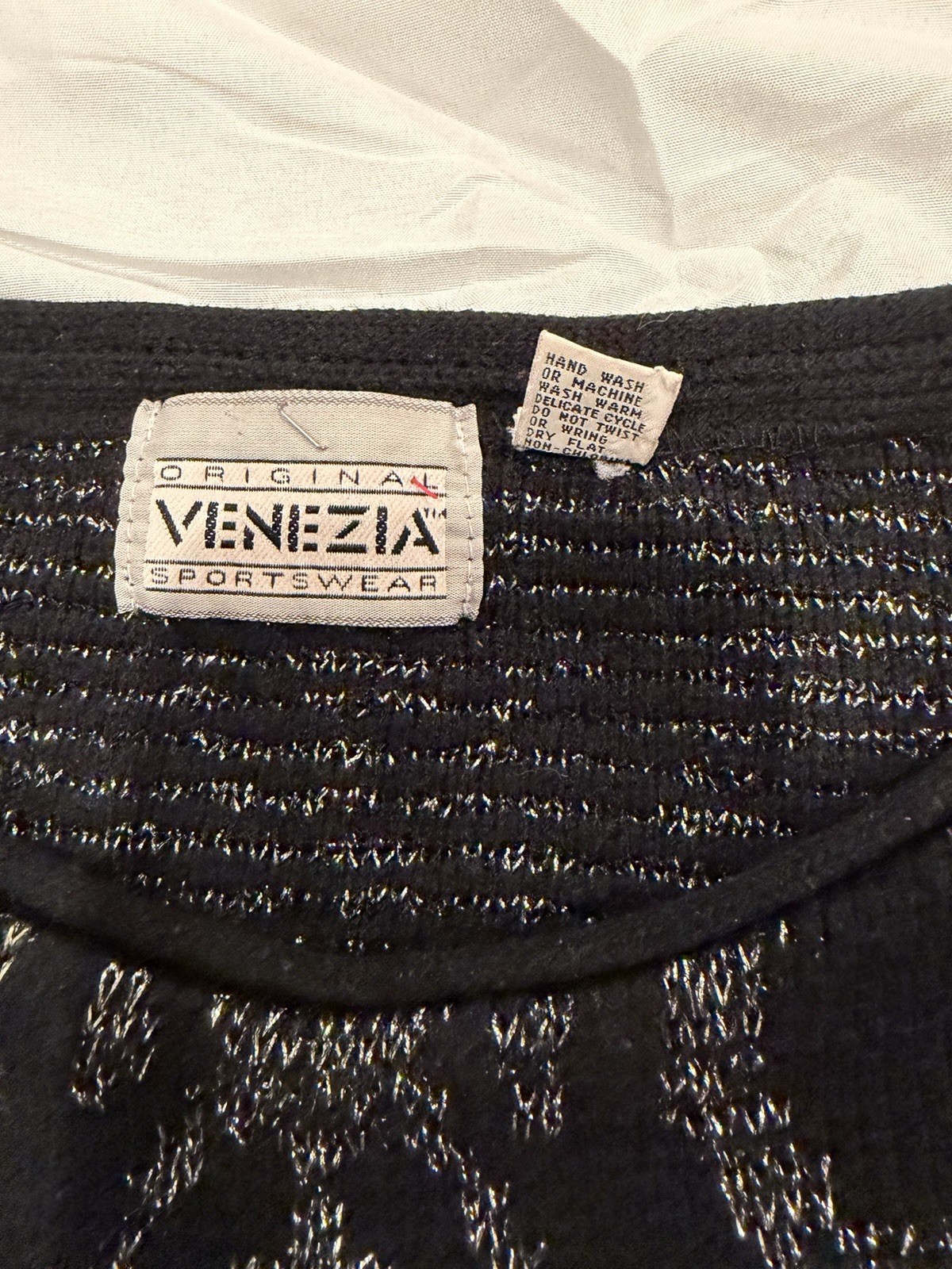 Vtg 80s Original Venezia Sportswear Women’s Geometric Black Silver Sweater 22-24