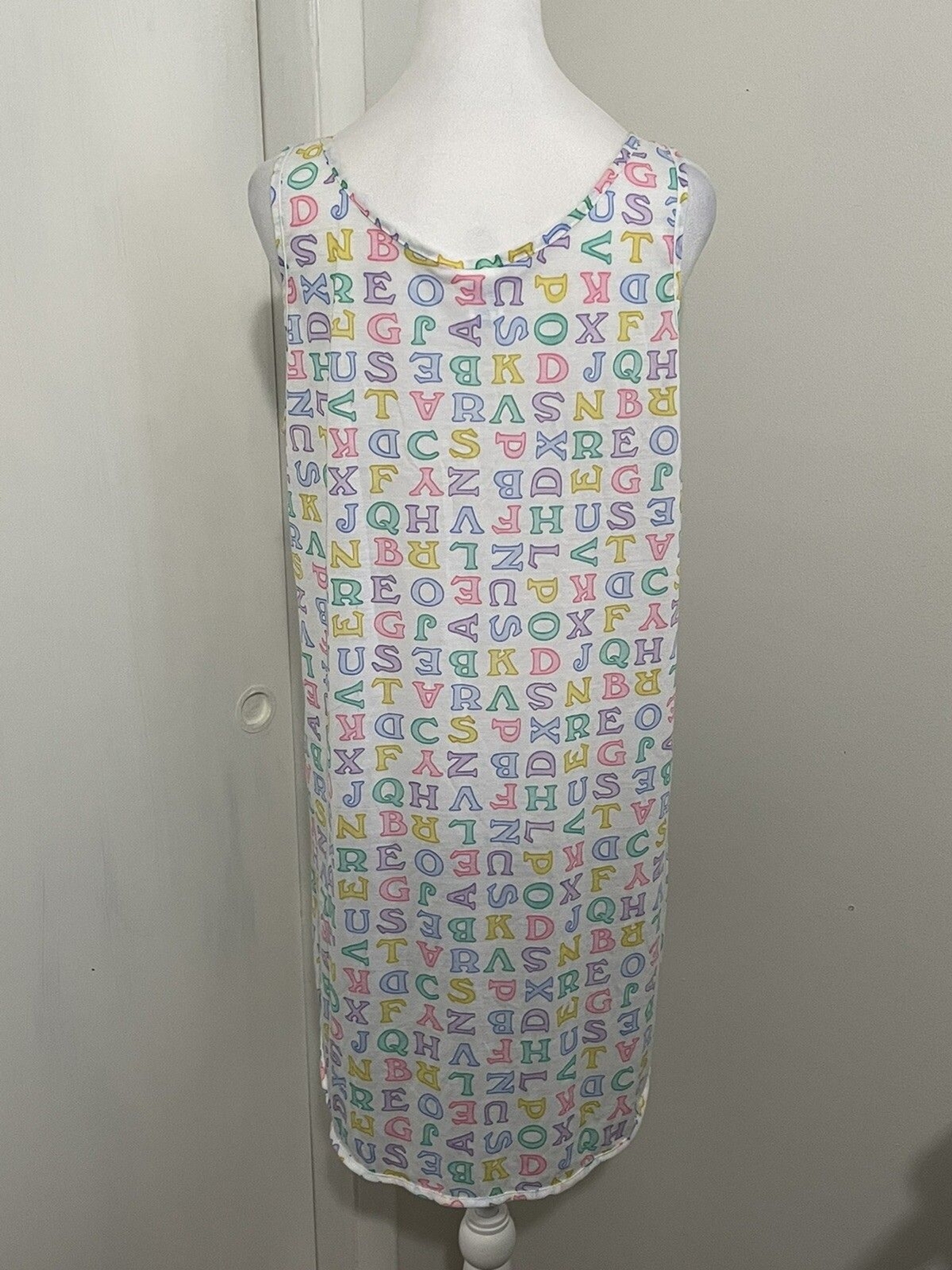 Vintage “Kittens” Brand Women’s Sleeveless Nightgown Sleepwear Large Alphabet