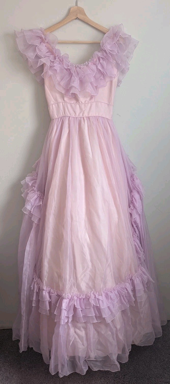 Vtg Mike Benet Ball Gown Nylon Tulle Ruffle Barbie Princess Cinderella Belle