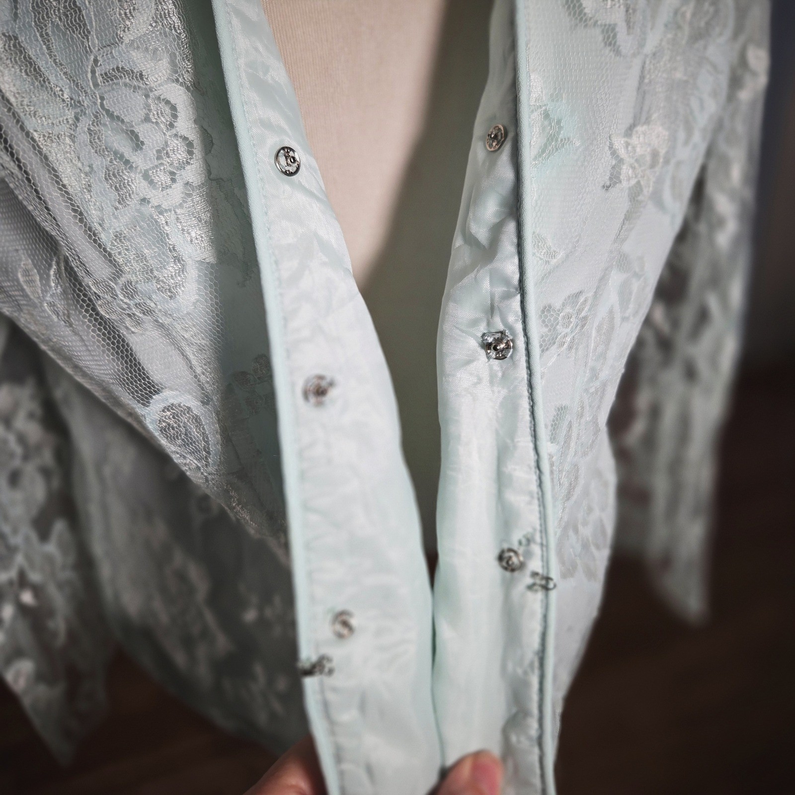 Vintage 90s Patra Mint Green Floral Lace Evening Long Sleeve Top Pearl Button